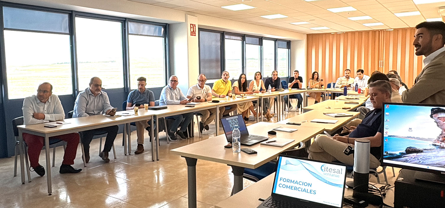 Formación y experiencia al servicio de nuestros clientes