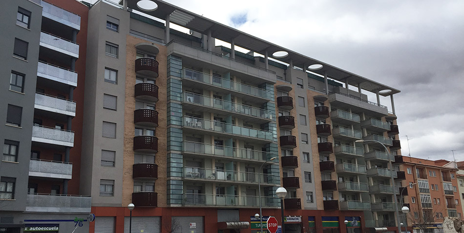 Ventanas y puertas de aluminio: la solución arquitectónicamente más adecuada